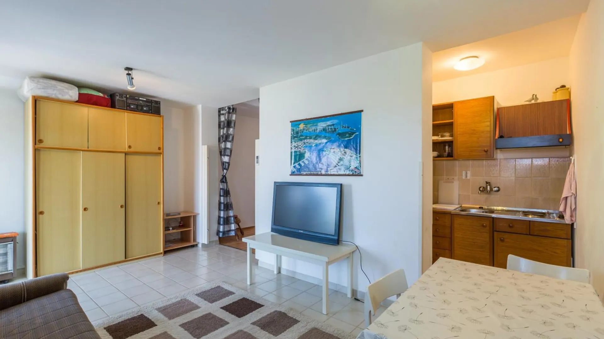 Sandy Bay Apartments With Pool Pjescana Uvala 0*,