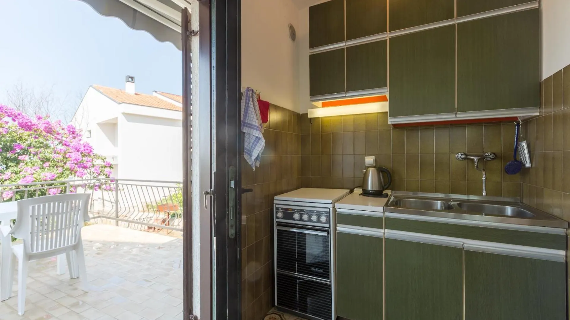 Sandy Bay Apartments With Pool Pjescana Uvala Croatia